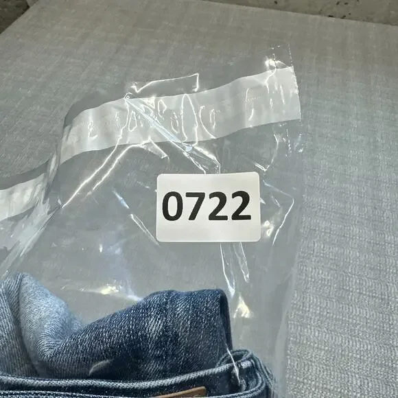 Judy Blue Women's Blue Jeans - Picture 12 of 12